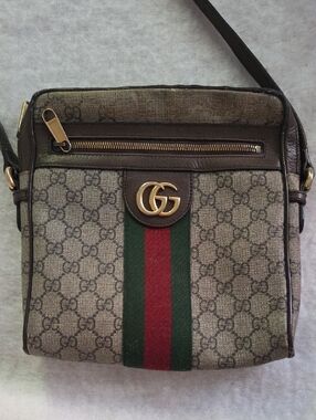 Gucci GG Messenger Bag